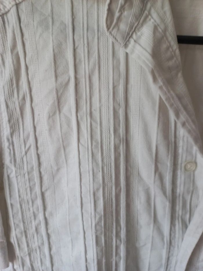 Chemise blanche - photo numéro 3
