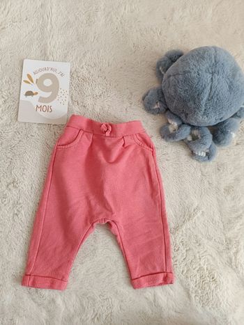 Pantalon 9 mois tape a l'oeil