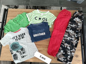 Lot de vêtements taille 5 ans garçon été