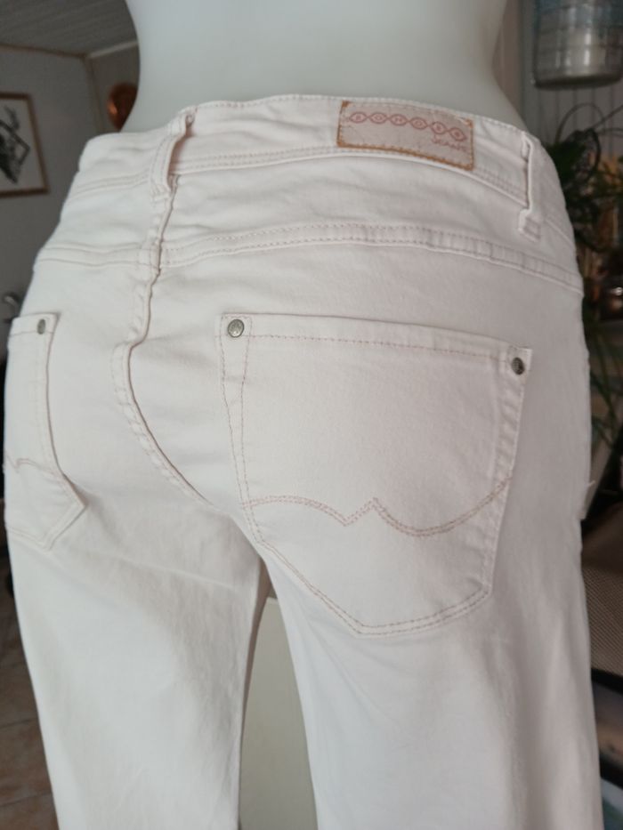 Jean skinny T36. - photo numéro 3