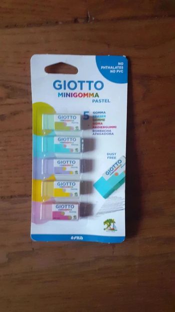 Neuf 1 lot de 5 mini gommes colorées Giotto