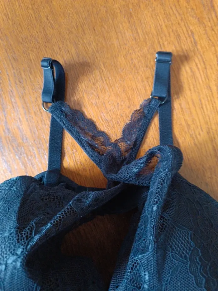 Soutien-gorge noir Kiabi 100D - photo numéro 4