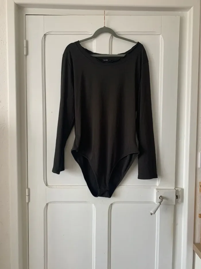 Body à manches longues côtelée noir femme - Taille 3XL Shein Curve