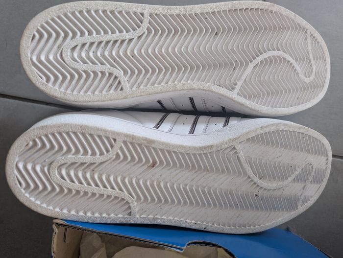 Baskets Superstar Adidas. - photo numéro 5