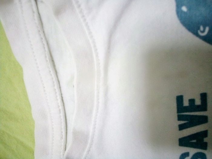 Lot 2 t-shirts 5 ans - photo numéro 4