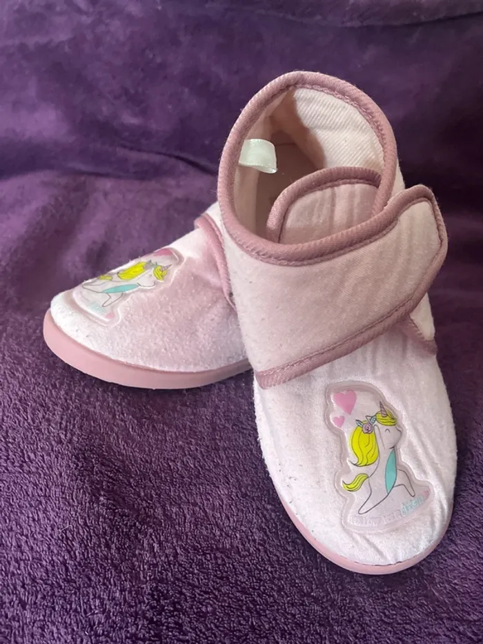 Chaussons licorne pointure 30