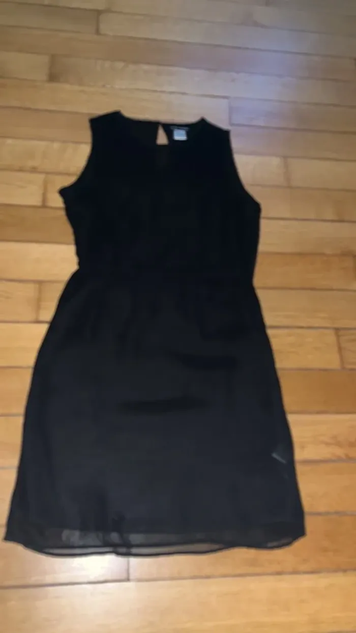 Robe noire
