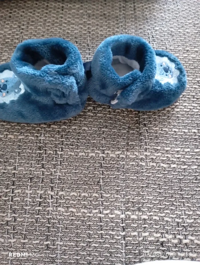 2 paires de chaussons - photo numéro 3