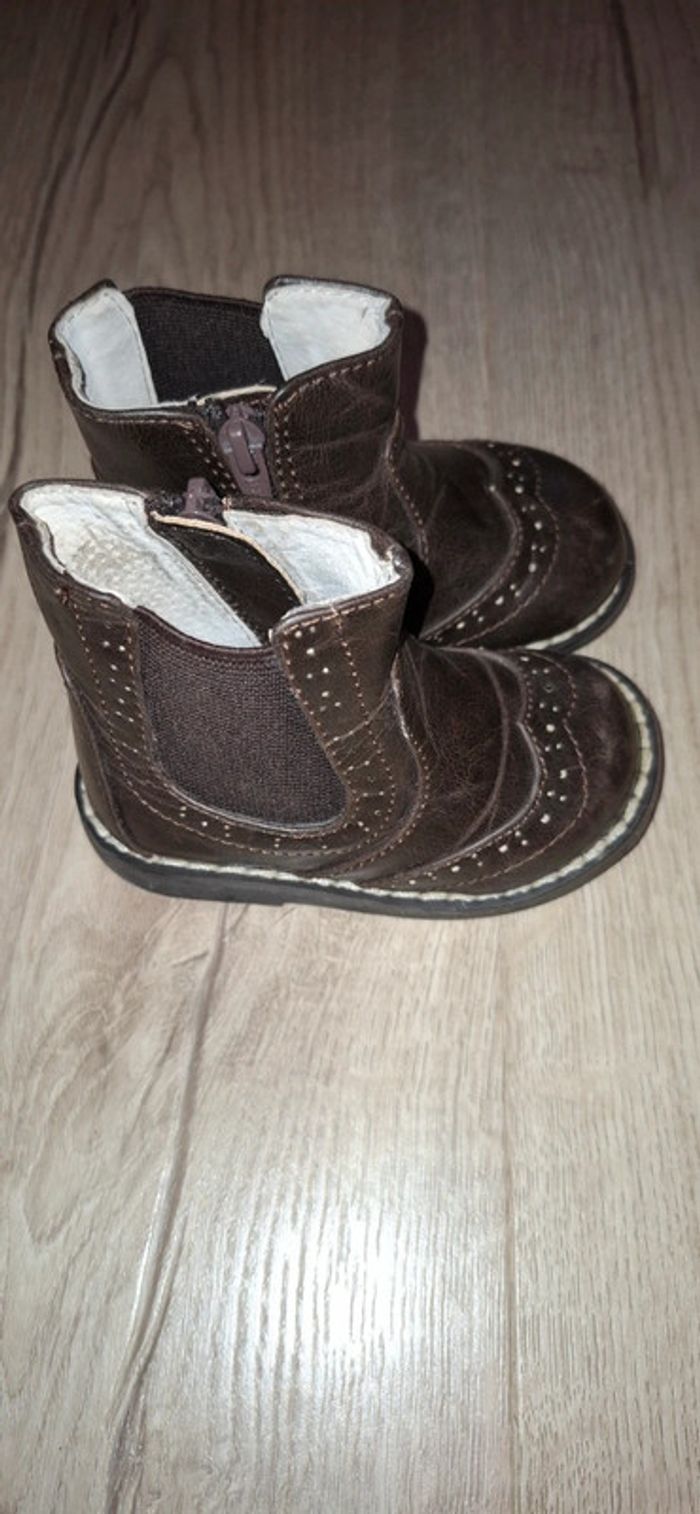 Bottines en cuir T19 comme neuves - photo numéro 4