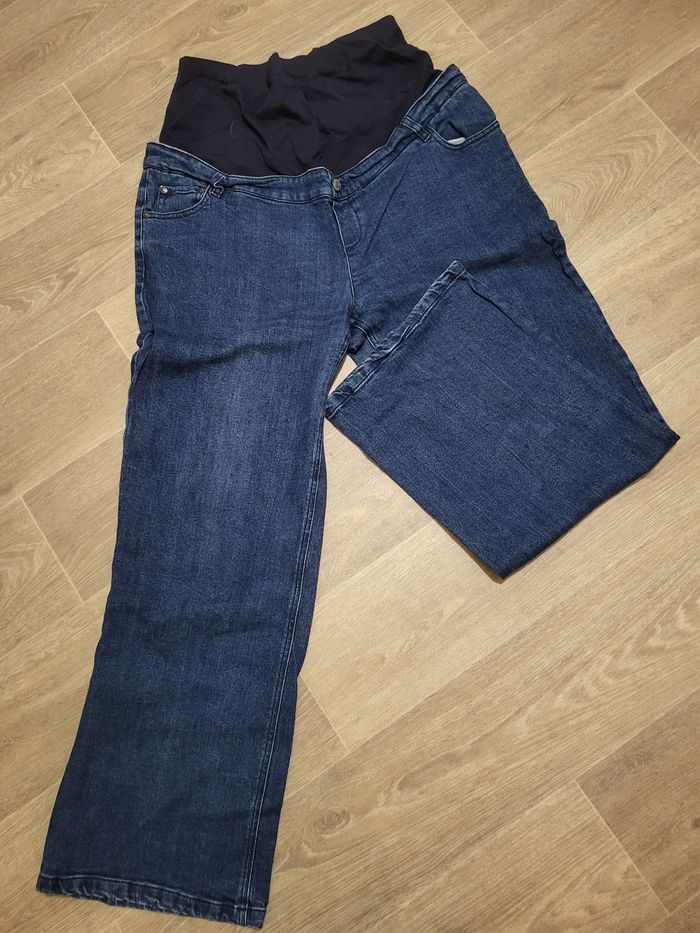 Pantalon grossesse - photo numéro 3