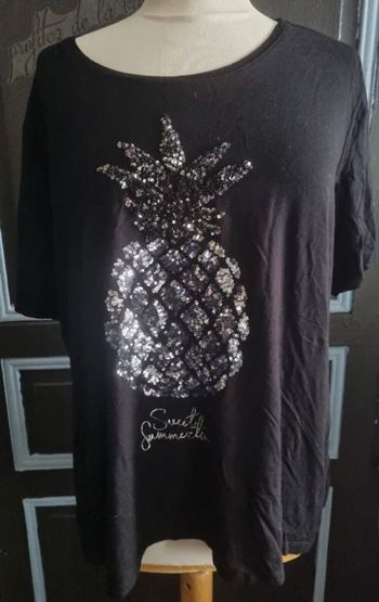 T-shirt noir avec ananas en sequins taille XL