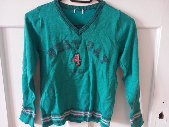 pull col V fille 10 ans