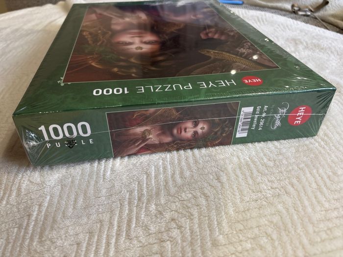 Puzzle neuf 1000 pièces forgotten by cris Ortega - photo numéro 3