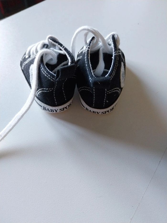 Basket à lacets Taille 16 17 - photo numéro 3