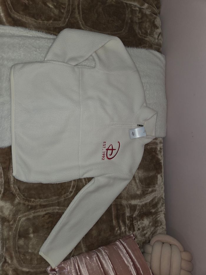 Sweat Polaire logo Disneyland Paris Minnie taille XL +1 cadeau Disney offert - photo numéro 4