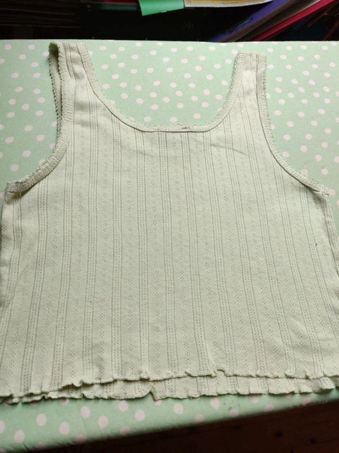 Top vert amande - photo numéro 3