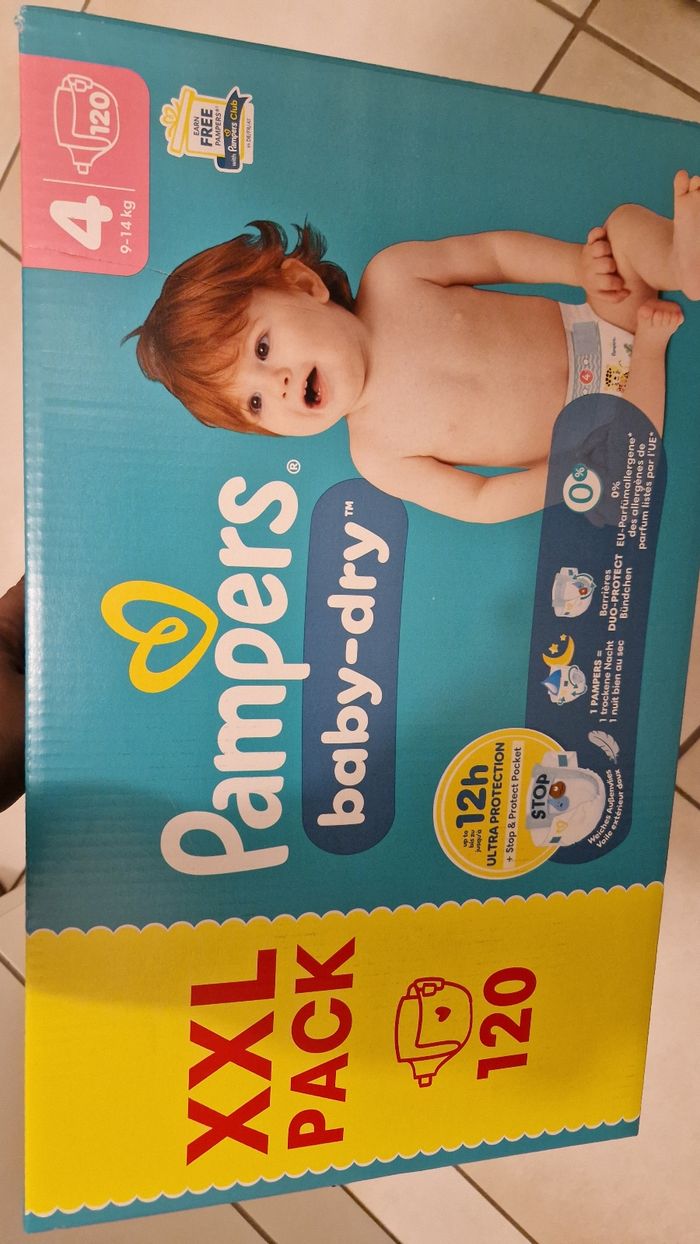Pack couches pampers taille 4 (120 pièces) - photo numéro 2