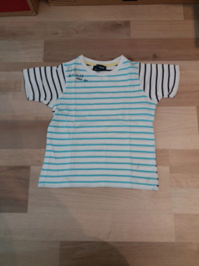 Tee shirt