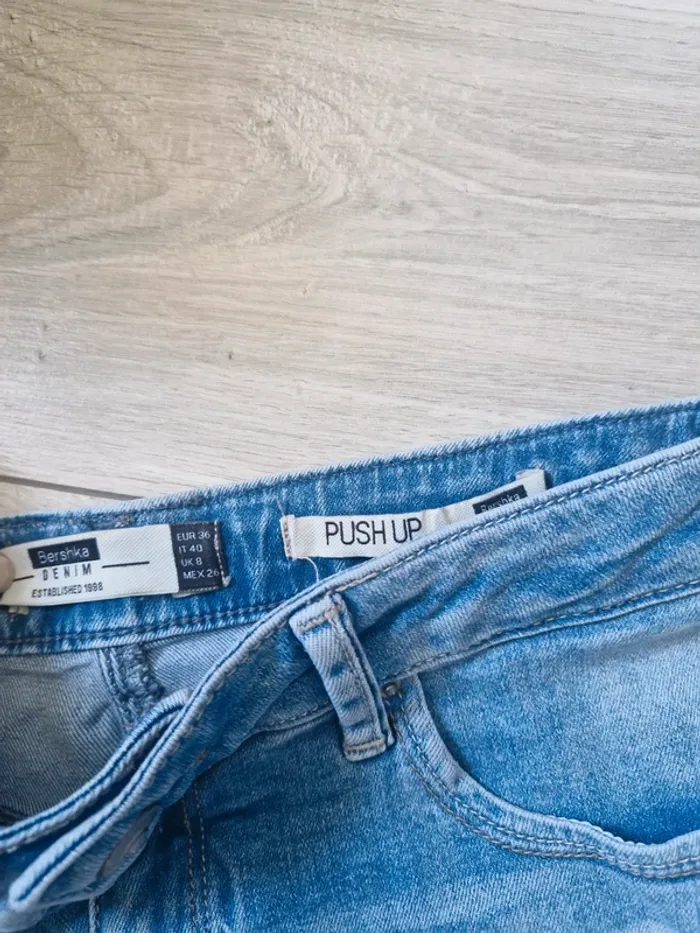 Short bershka - photo numéro 3