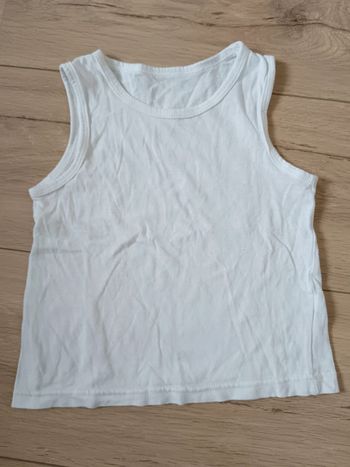 Tee shirt sans manche