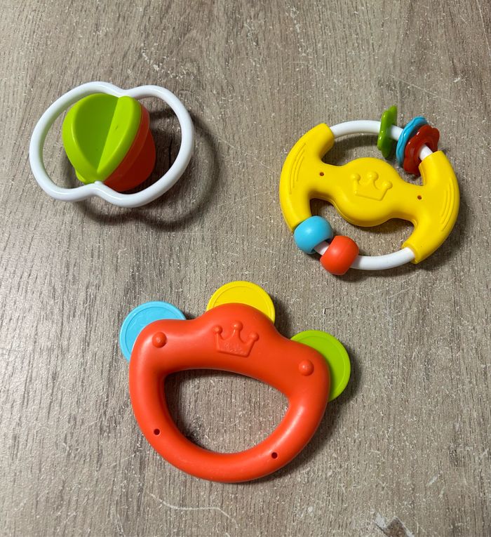 Lot jouets éveils - photo numéro 2