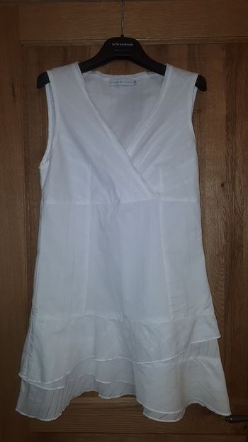 Robe blanche marque Cache Cache taille 40