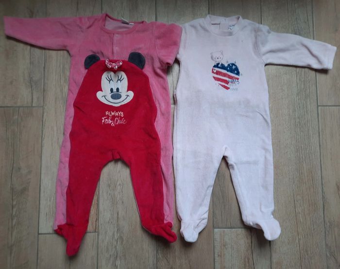 Lot 2 pyjamas 12mois