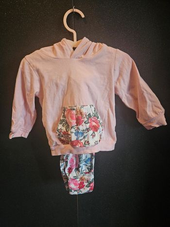 Ensemble sweat et pantalon