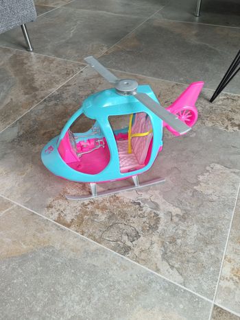 Hélicoptère Barbie