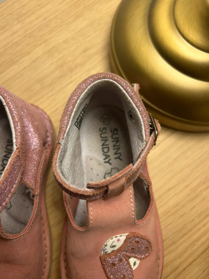 Chaussures roses taille 24 - photo numéro 3