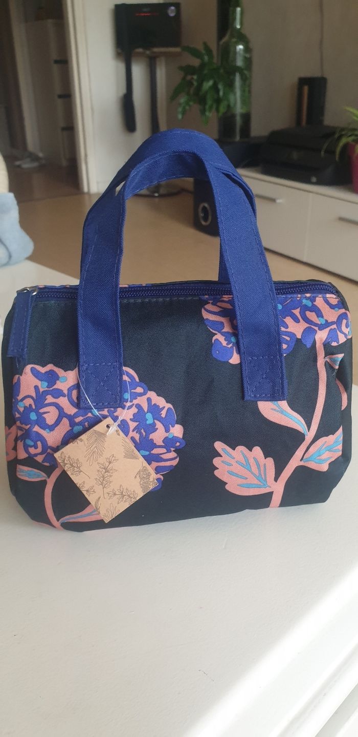 Petit sac fleuri neuf