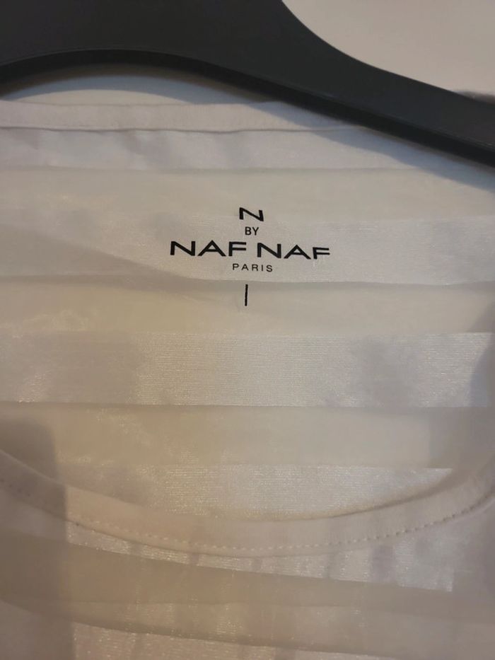 Top semi transparent - photo numéro 2