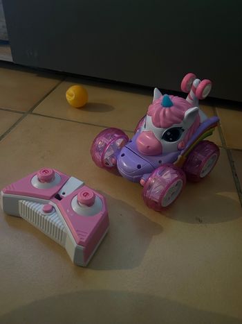 Voiture télécommandé 