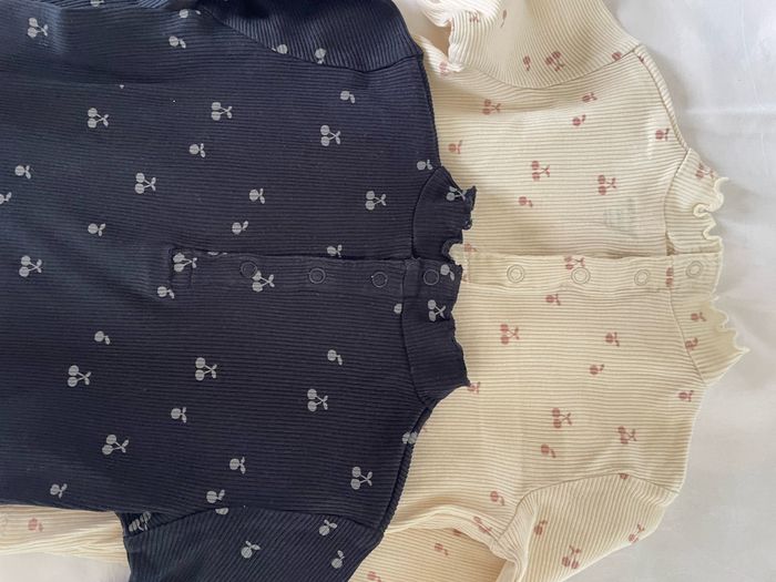 Lot de 2 t-shirt manches longues 2 ans - photo numéro 2