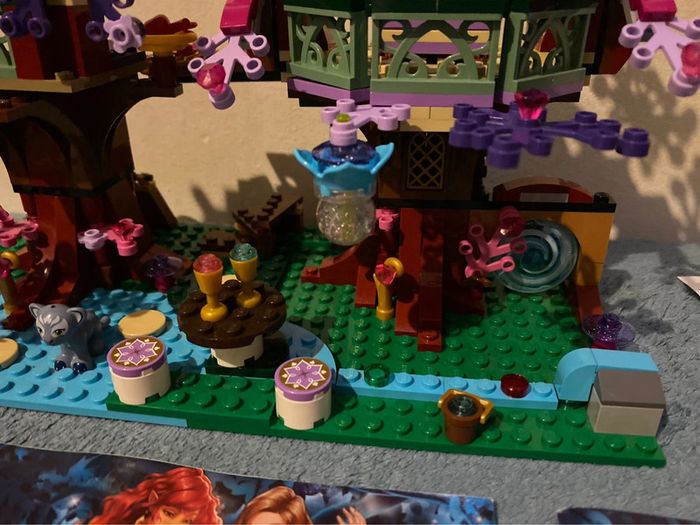 Lego elves 41075 The Elves' Treetop Hideaway complet en pièces sans figurine avec notices - photo numéro 6