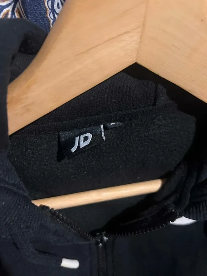 Gilet JD Sports - taille 36 - photo numéro 3