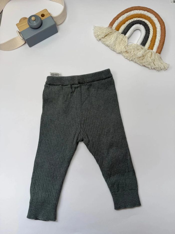 Legging cotelé Zara baby taille 3-6 mois gris comme neuf - photo numéro 3