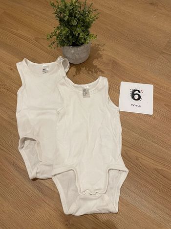 Lot de 2 bodies Marcel  h&m 6-9mois