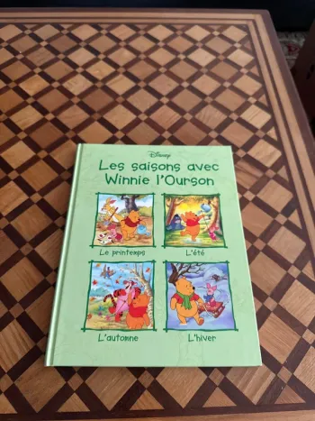Livre Les saisons avec Winnie L’Ourson
