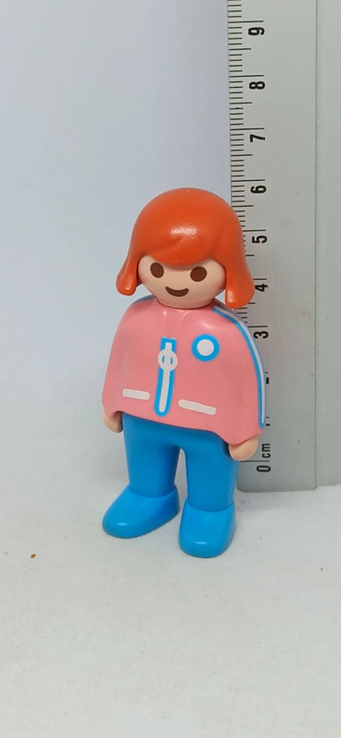 Femme en jogging playmobil 123