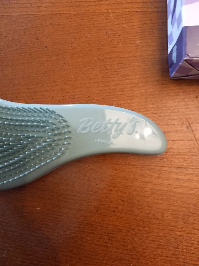 Brosse anti noeuds - photo numéro 5