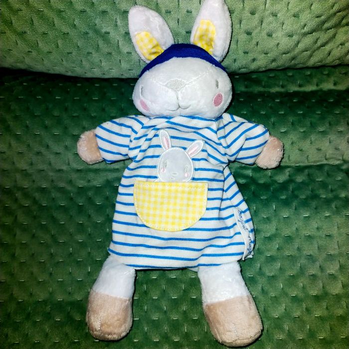 Doudou Lapin marionnette bleu blanc rayé poche Sergent major