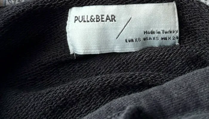 Sweat à capuche Pull & Bear Taille XS bien regarder toute les photos - photo numéro 5