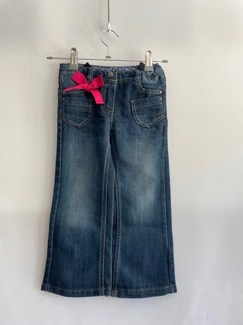 Jeans 3 ans tape à l’œil