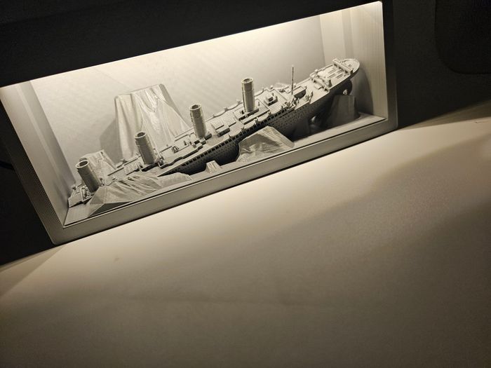 Lampe lumineuse à led titanic - photo numéro 3