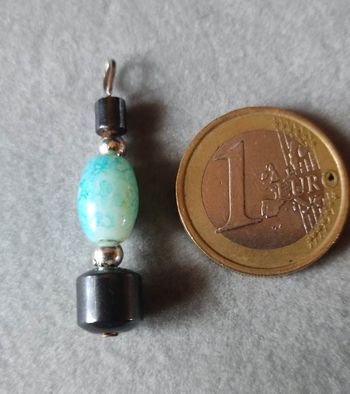 Pendentif perle verre turquoise et noir vintage