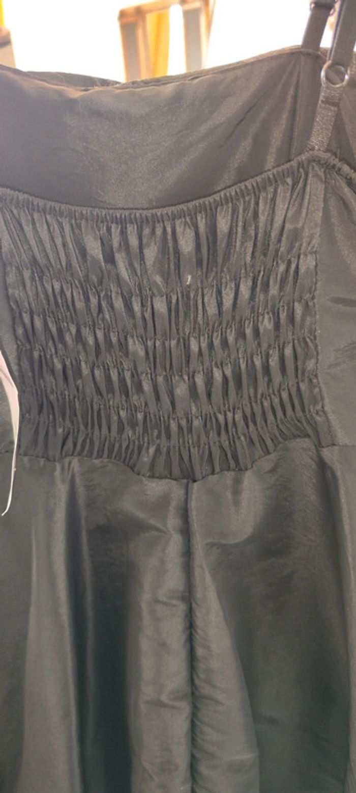 Superbe robe de cérémonie boule noire neuve - photo numéro 10