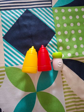 Lot accessoires dînette 