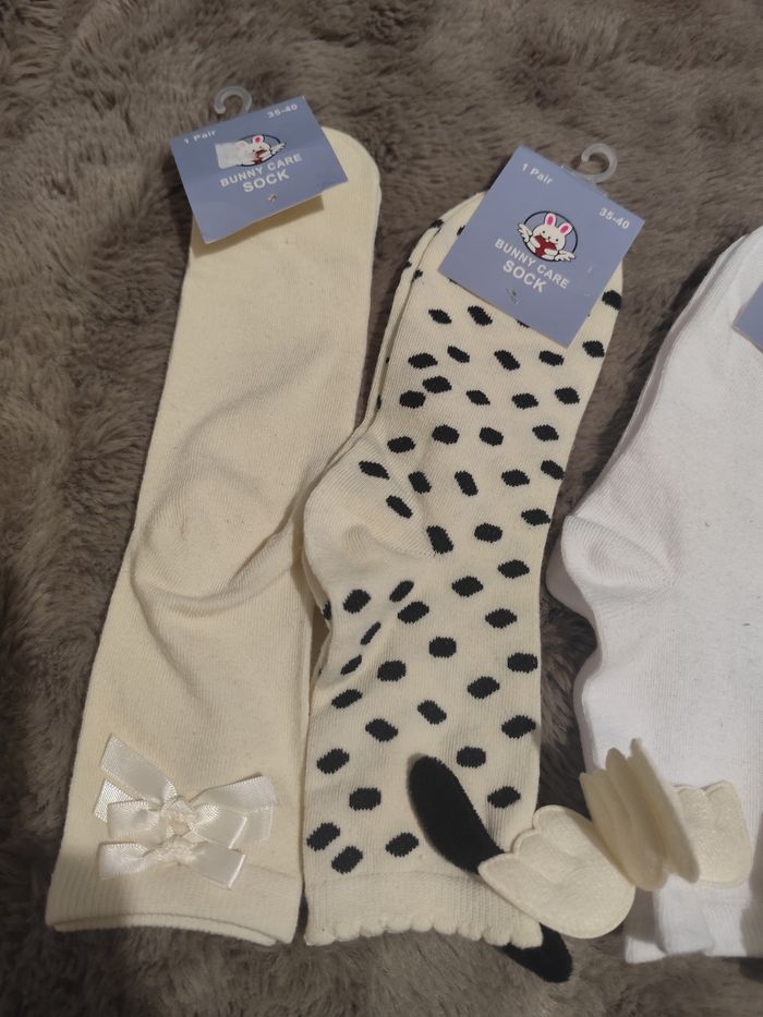 Coffret Noël lot 3 paires de chaussettes 35-40 neuves - photo numéro 5