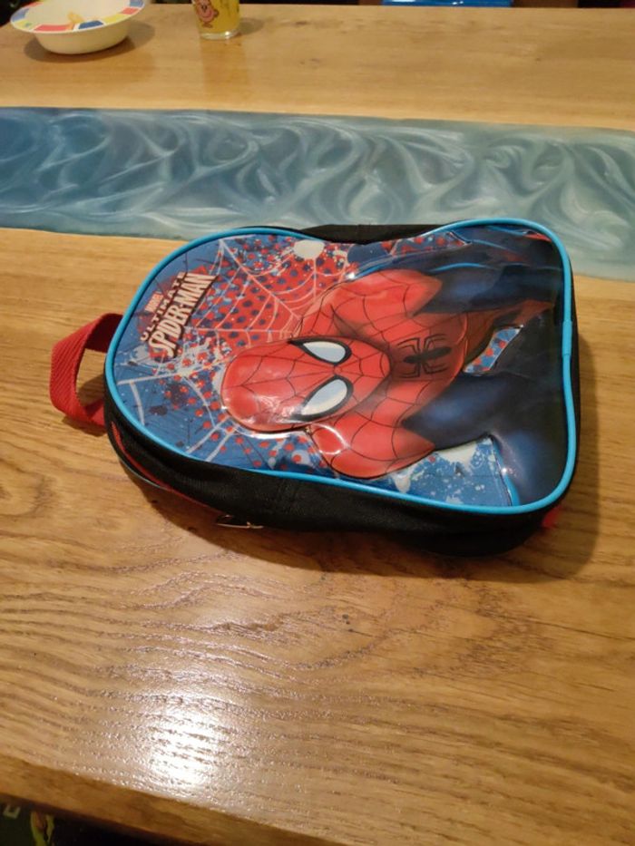 Sac a dos spiderman - photo numéro 4